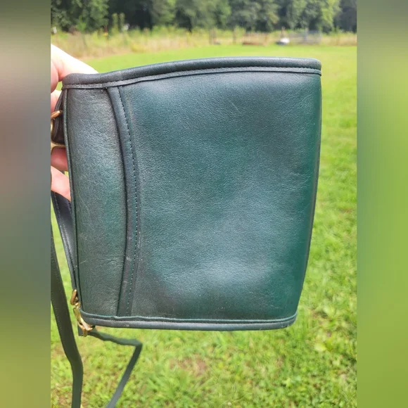Vintage Coach Bottle Green Regina - Picture 6 of 16